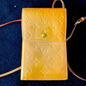 LV Vernis crossbody bag